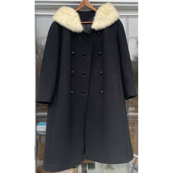 Mid-Century Modern Forstmann Ladies Coat Vintage Fashion Designer Clothing - Picture 6 of 16